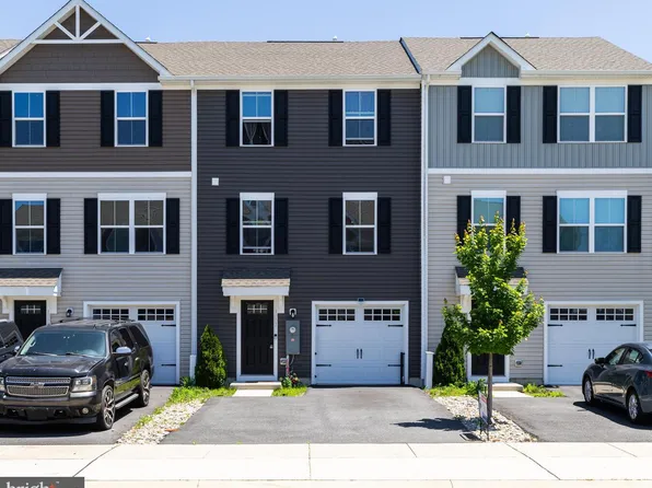 1007 Wickersham Way, Middletown, DE 19709