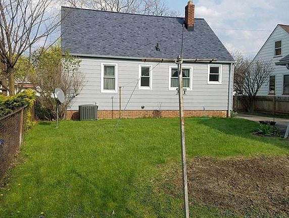 3rd image of 5158 W 151st St