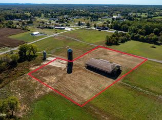 28-32 E Highway 80, Russell Springs, KY 42642