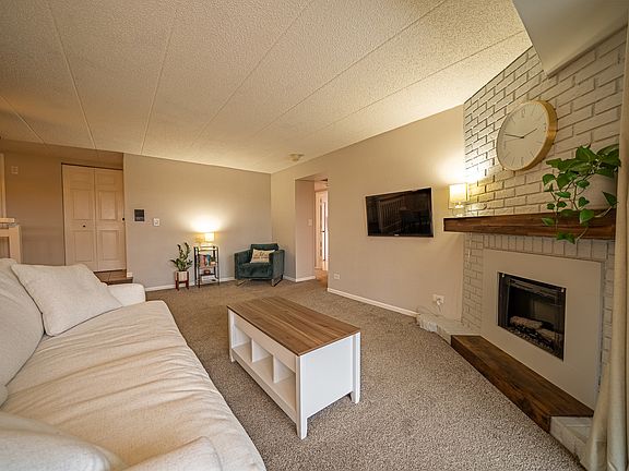4th image of 63 W 64th St APT 204