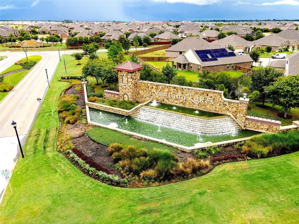 4910 San Valentino Dr, Katy, TX 77493