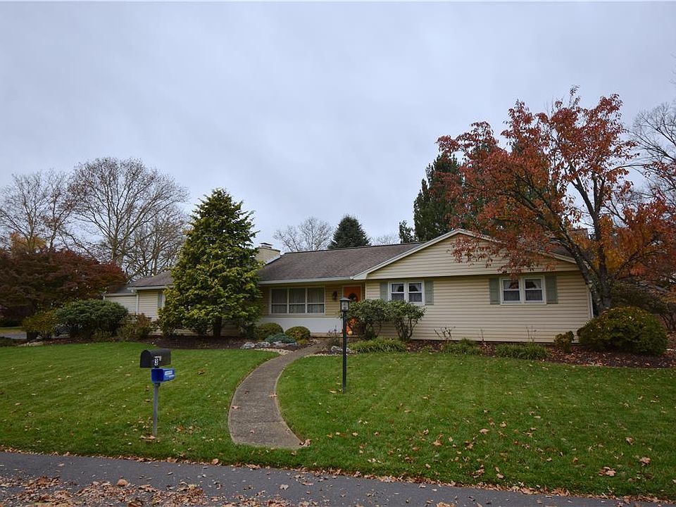 1st image of 3 Wedgewood Dr