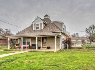 303 N Adams St, Sapulpa, OK 74066
