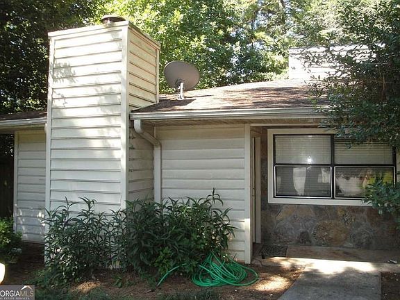 2nd image of 5271 Williams Rd #A-1