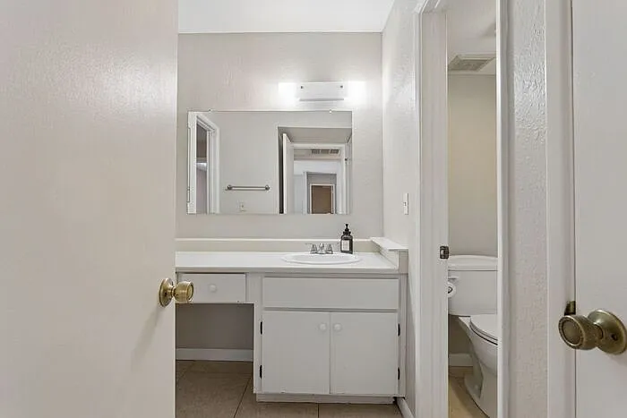 4444 E Paradise Ln #129 — Photo 18