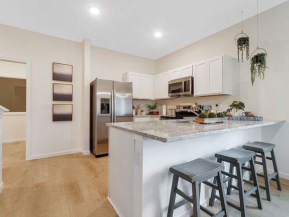 4th image of 77 Stonehenge Ln Lot 77
