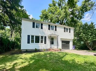266 Glen Rd, Rochester, NY 14610
