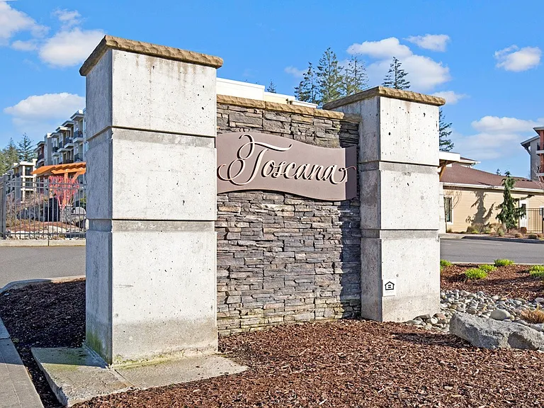 Toscana Apartment Homes — Photo 13