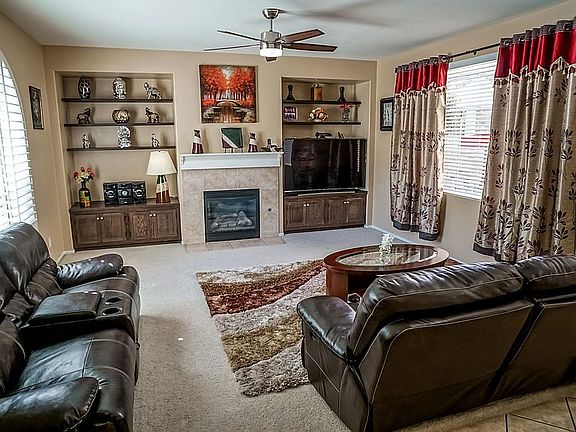 2nd image of 27445 Coldwater Dr