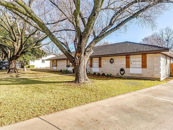 2nd image of 4017 Sundown Dr