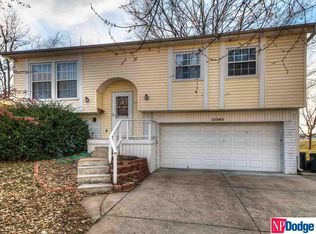 12363 Gold St, Omaha, NE 68144