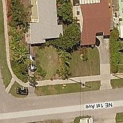 2nd image of 5811 NE 1st Ave