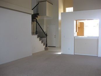 5th image of 14843 Ann Dr