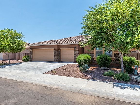 3rd image of 10241 W Villa Hermosa