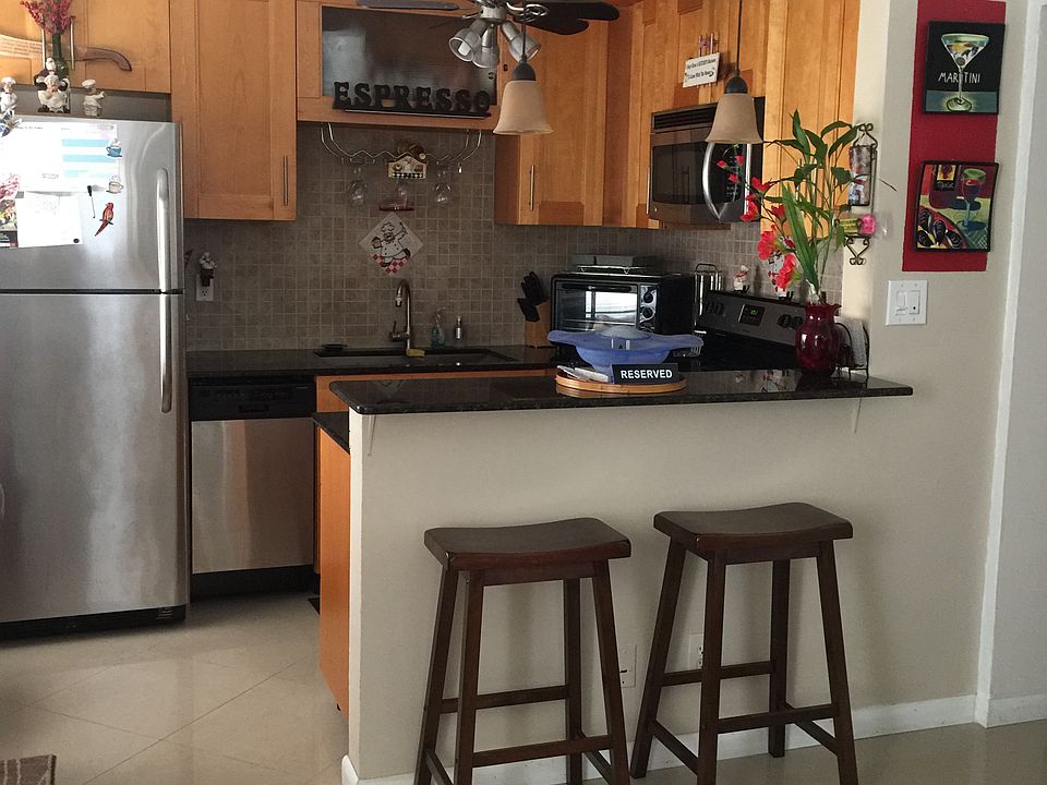 1st image of 2862 NE 32nd St APT 10