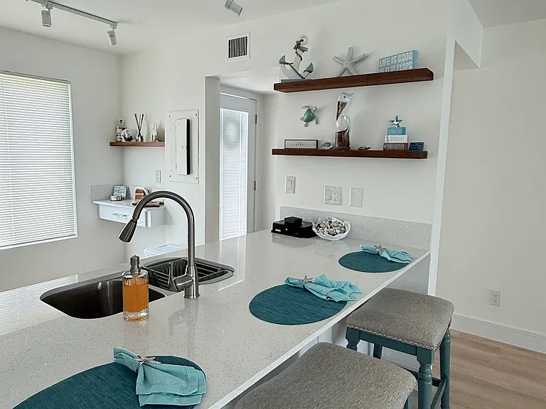 2235 San Marco Rd #5-204 — Photo 8