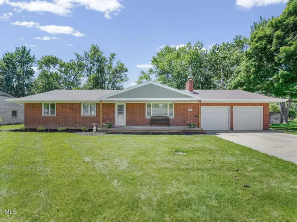 1040 Woodside Dr, Findlay, OH 45840