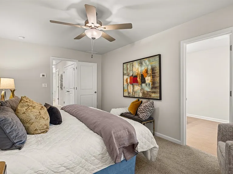 4270 Notting Hill Dr SW — Photo 36