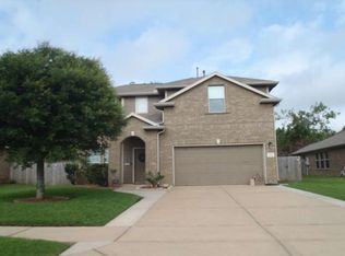 7026 Twin Creek Dr, Hitchcock, TX 77563