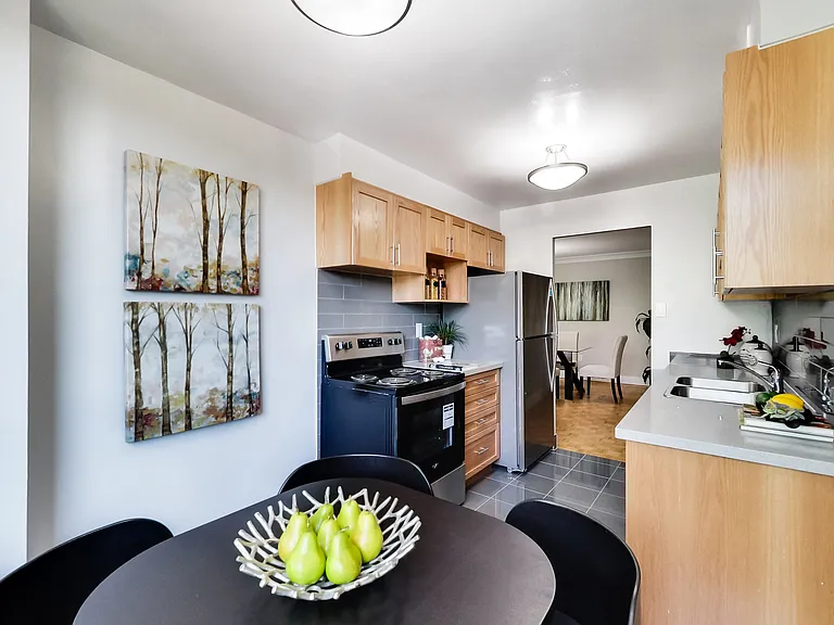 660 Briar Hill Ave #103 — Photo 79