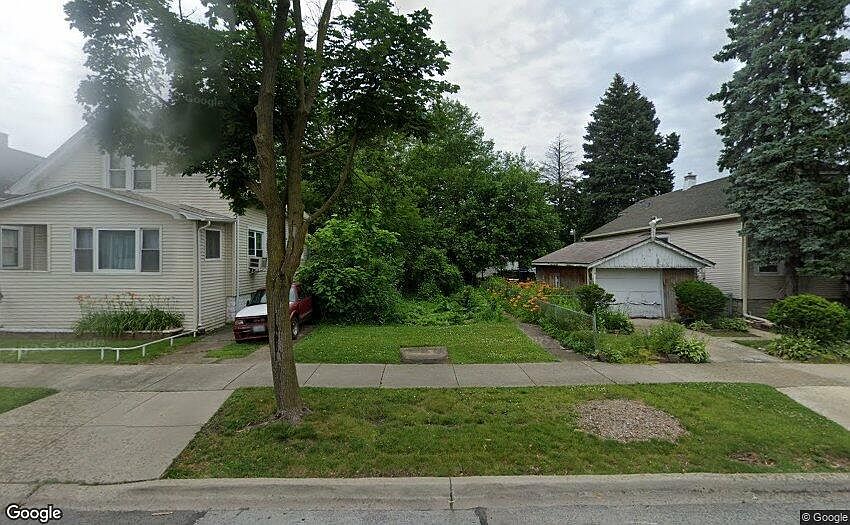 1st image of 10042 S Yale Ave