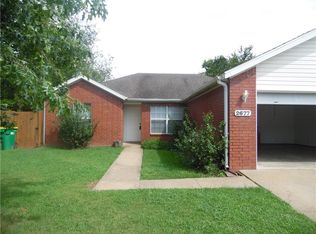 2677 Hidden Lake St, Springdale, AR 72764