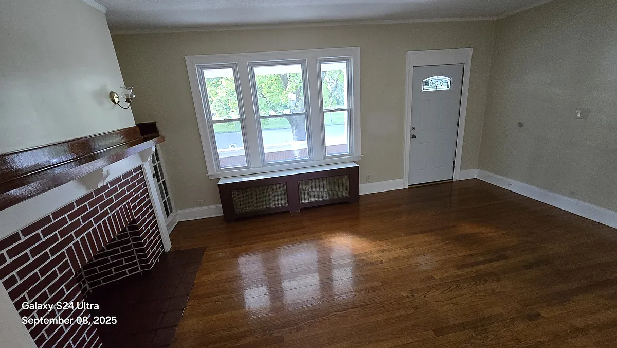 Building Photo - 22 Fairfield Ave #1
