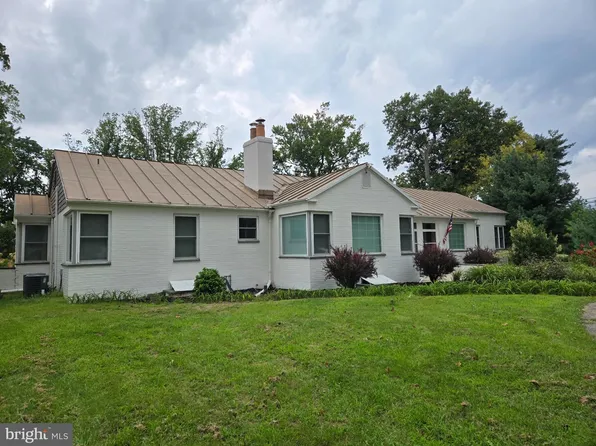 2245 E Landis Ave, Vineland, NJ 08361