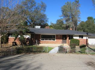 3002 Quartz Hill Rd, Redding, CA 96003