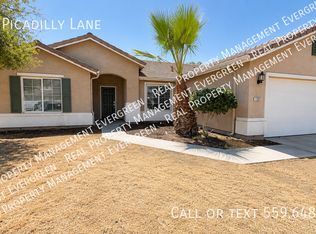 1885 W Picadilly Ln, Hanford, CA 93230