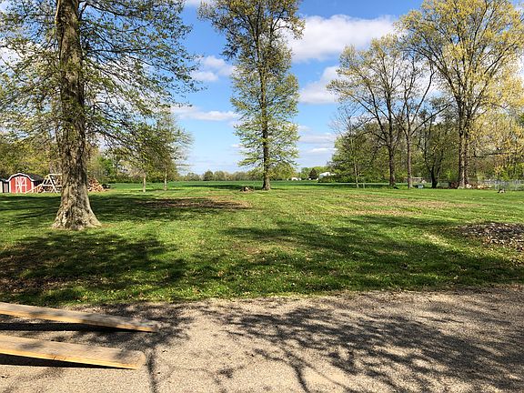 2nd image of Heritage Ln