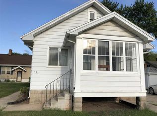 305 Elizabeth St, Green Bay, WI 54302