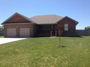 1625 Westbrook St, Marshfield, MO 65706