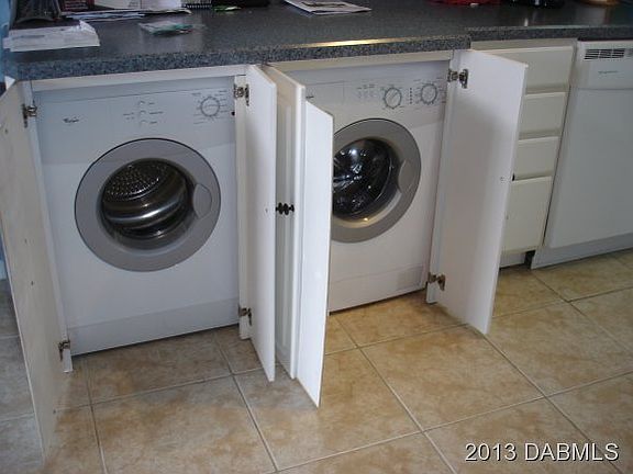 4th image of 3615 N Atlantic Ave #208