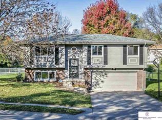 5606 N 126th Ave, Omaha, NE 68164