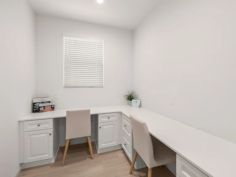 Ponderosa Dr — Photo 23