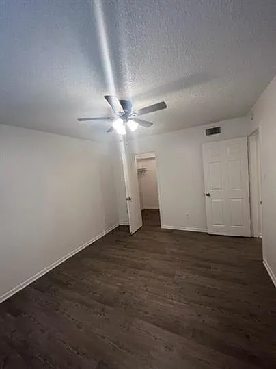 401 Pinchback Rd — Photo 8