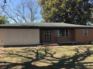 1612 SW Broad St, Hoxie, AR 72433