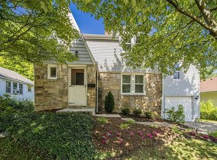 1582 Maplegrove Rd, South Euclid, OH 44121