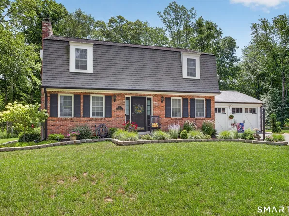 84 Plymouth Road, Westbrook, CT 06498