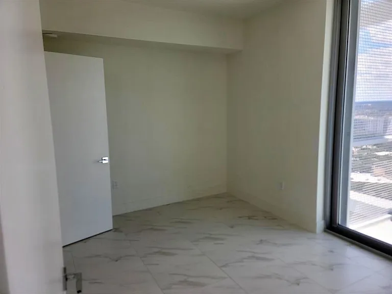 2000 Metropica Way #2107 — Photo 17
