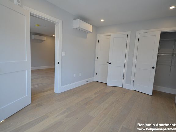 3rd image of 425 Market St #3