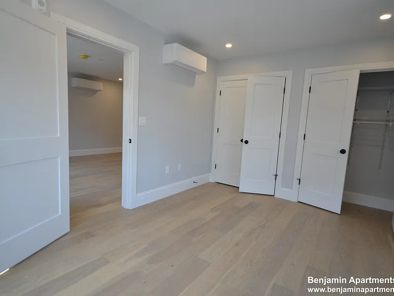 425 Market St #3 — Photo 3