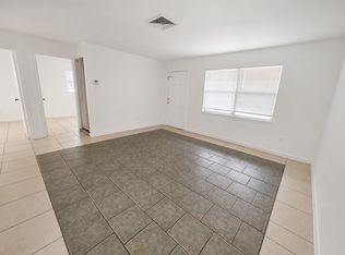 1954 S Pine Dr, Fort Myers, FL 33907