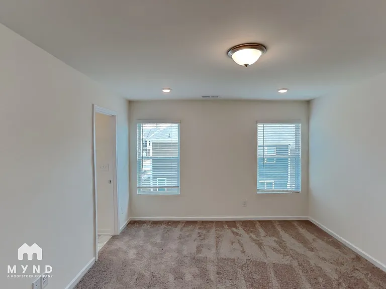 7123 Bentz St — Photo 7