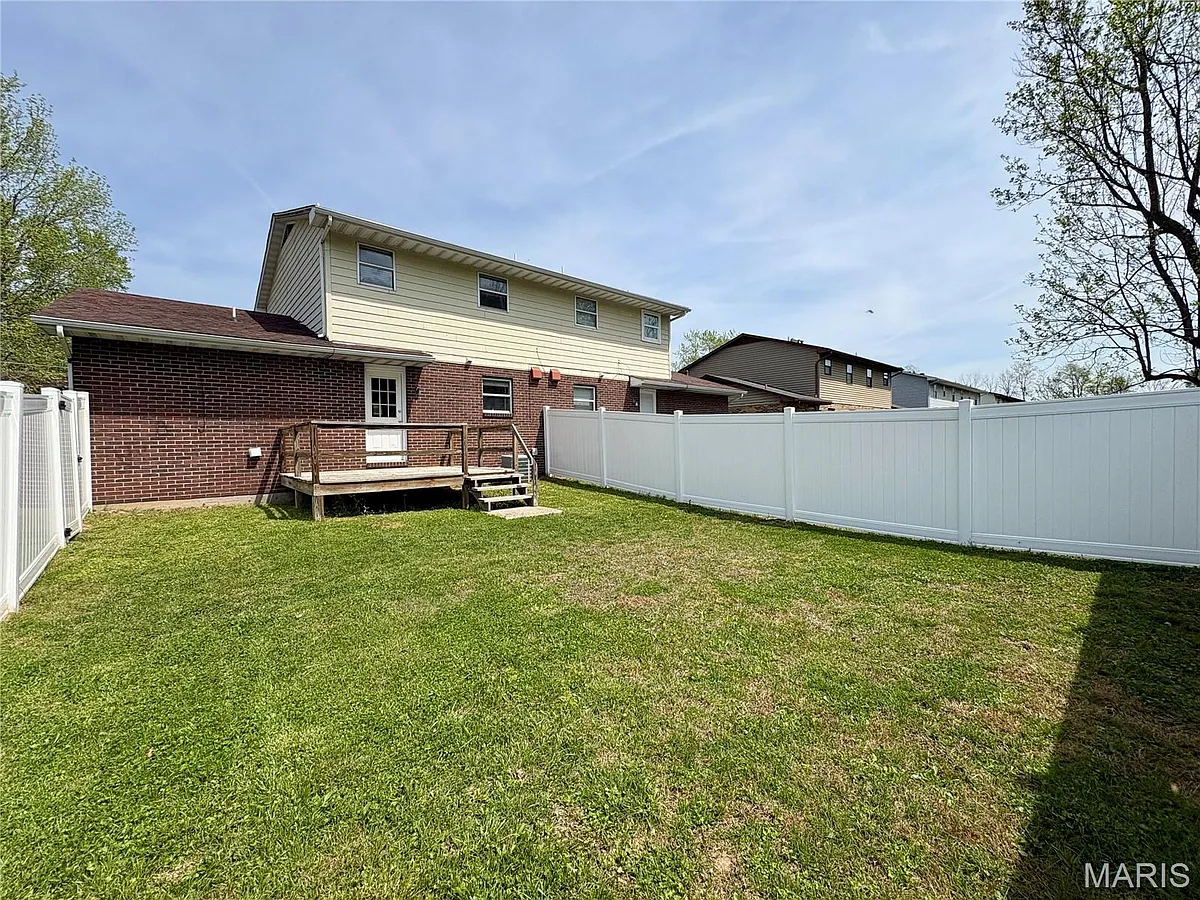 Building Photo - 1029 Village Ln #1029