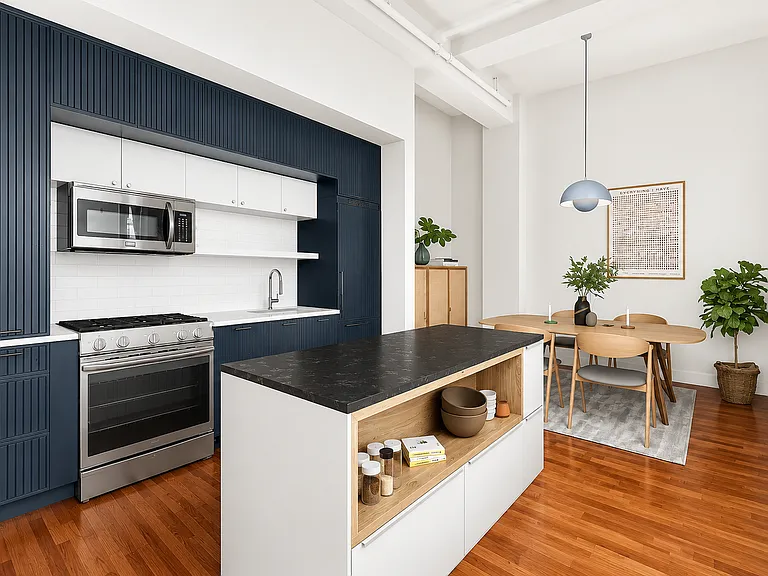180 Bainbridge St #201 — Photo 2