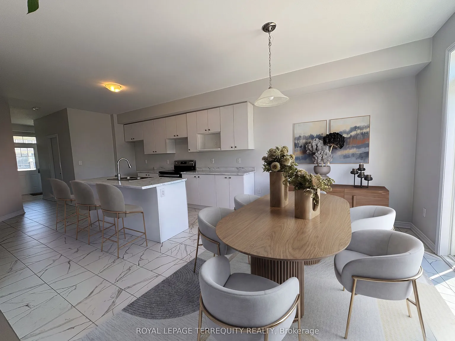 4 bed, $2,800 — Photo 4