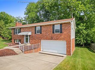5308 Westbrook Dr, Cross Lanes, WV 25313