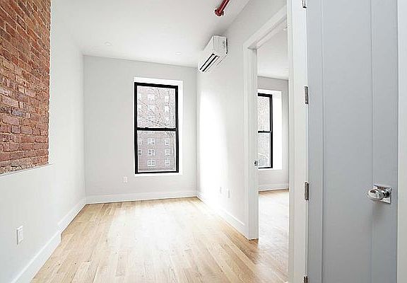 3rd image of 255 W 131st St #4F